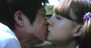 トリンドル玲奈　「山田くんと7人の魔女」のキス動画
